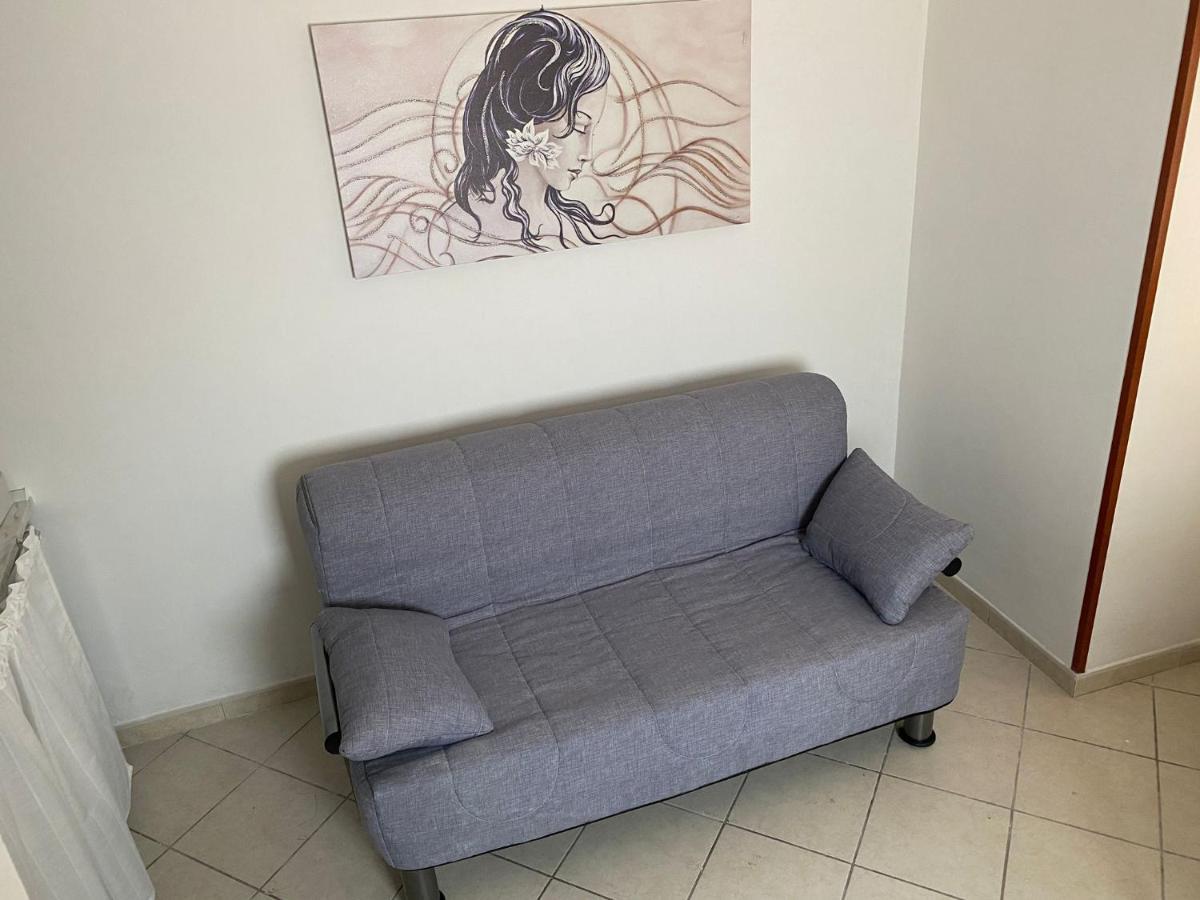 Nyx Dea Della Notte Apartment Bari Exterior photo